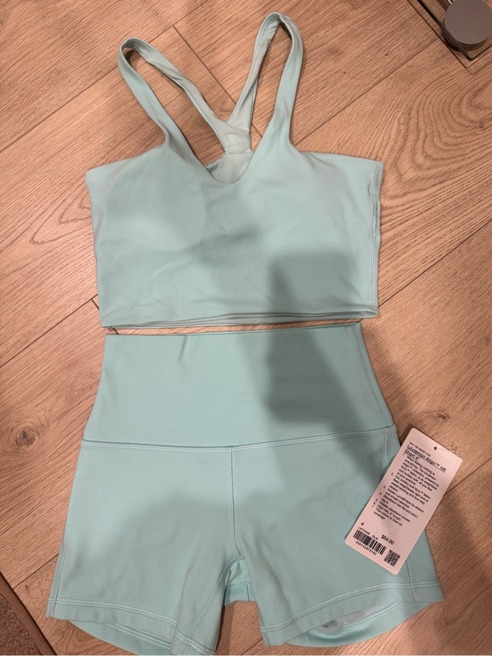 Lululemon ideal mint Women’s High-Waist Active Short NWT & Sports Bra NWOT
